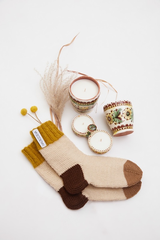 hand-knitted Cozy socks beige